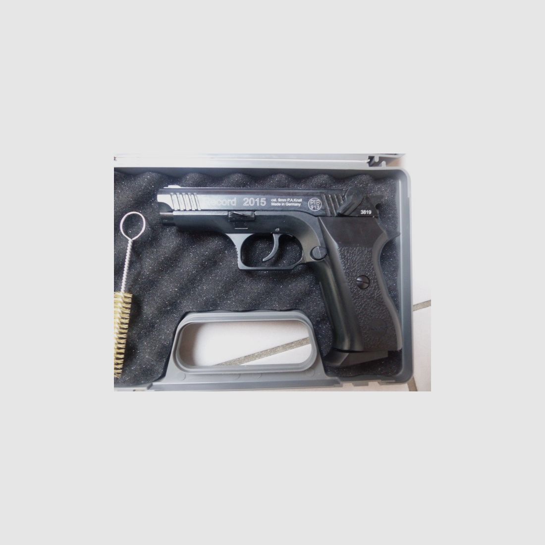 Record 2015 Cal. 9mm PAK New with case, blank firing adapter, brush, manual from collection plus 50 rounds of ammunition