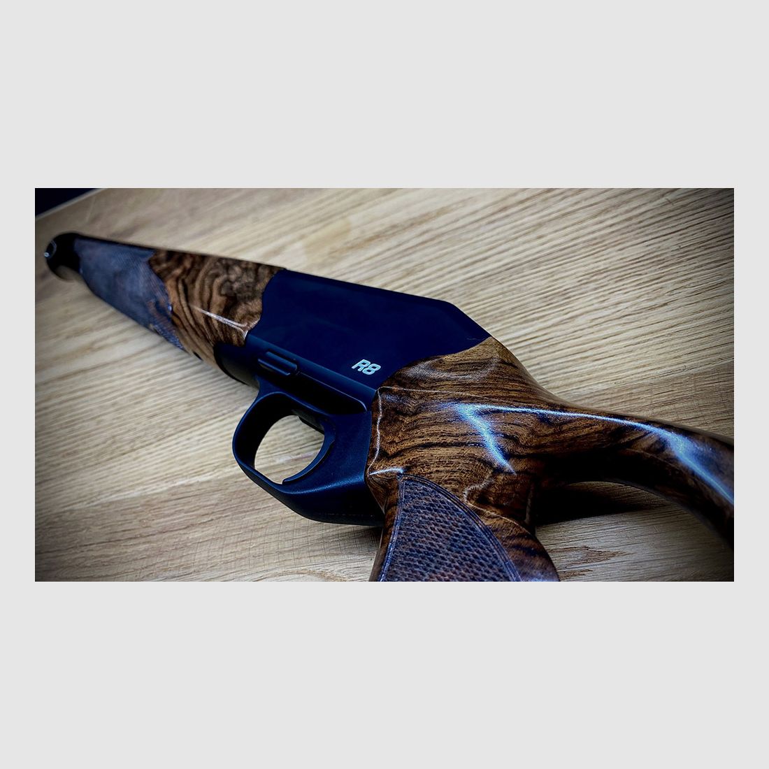 Blaser R8 Success Schäftung / Holzklasse 10 / Super Finish / TRAUMSCHÄFTUNG DER EXTRAKLASSE