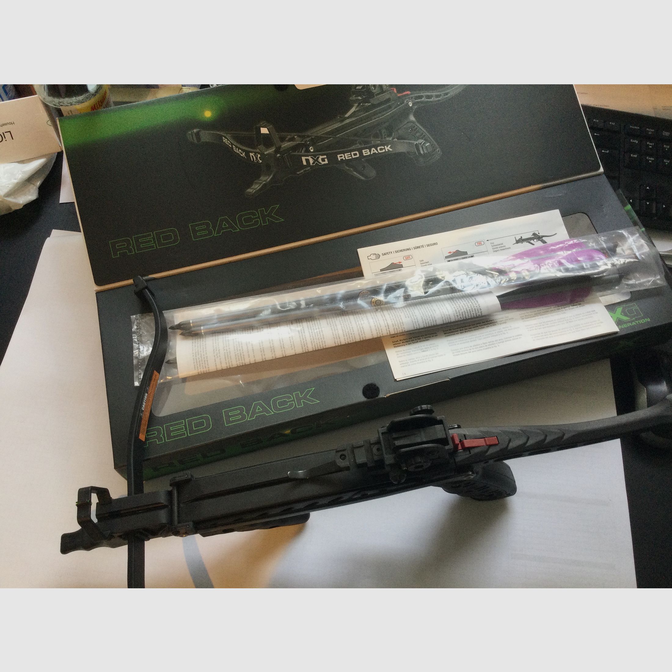 NXG RED Back, Armbrust, wie abgebildet, incl Pfeilen und Verpackung