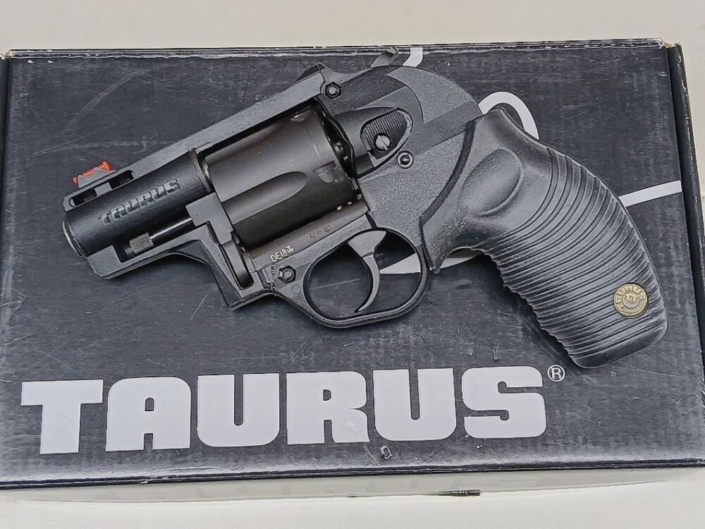 Taurus - Brazil Mod. 605 Protector Poly, image 1 of 10