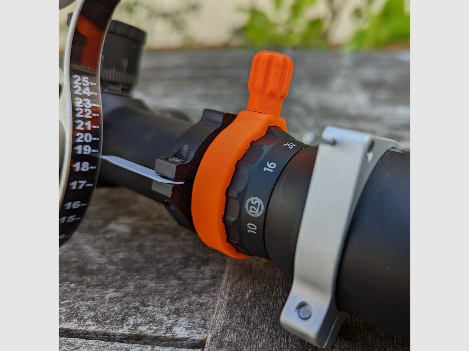 For Falcon Optics: Quick adjustment lever for magnification setting of the Falcon Optics X50 series