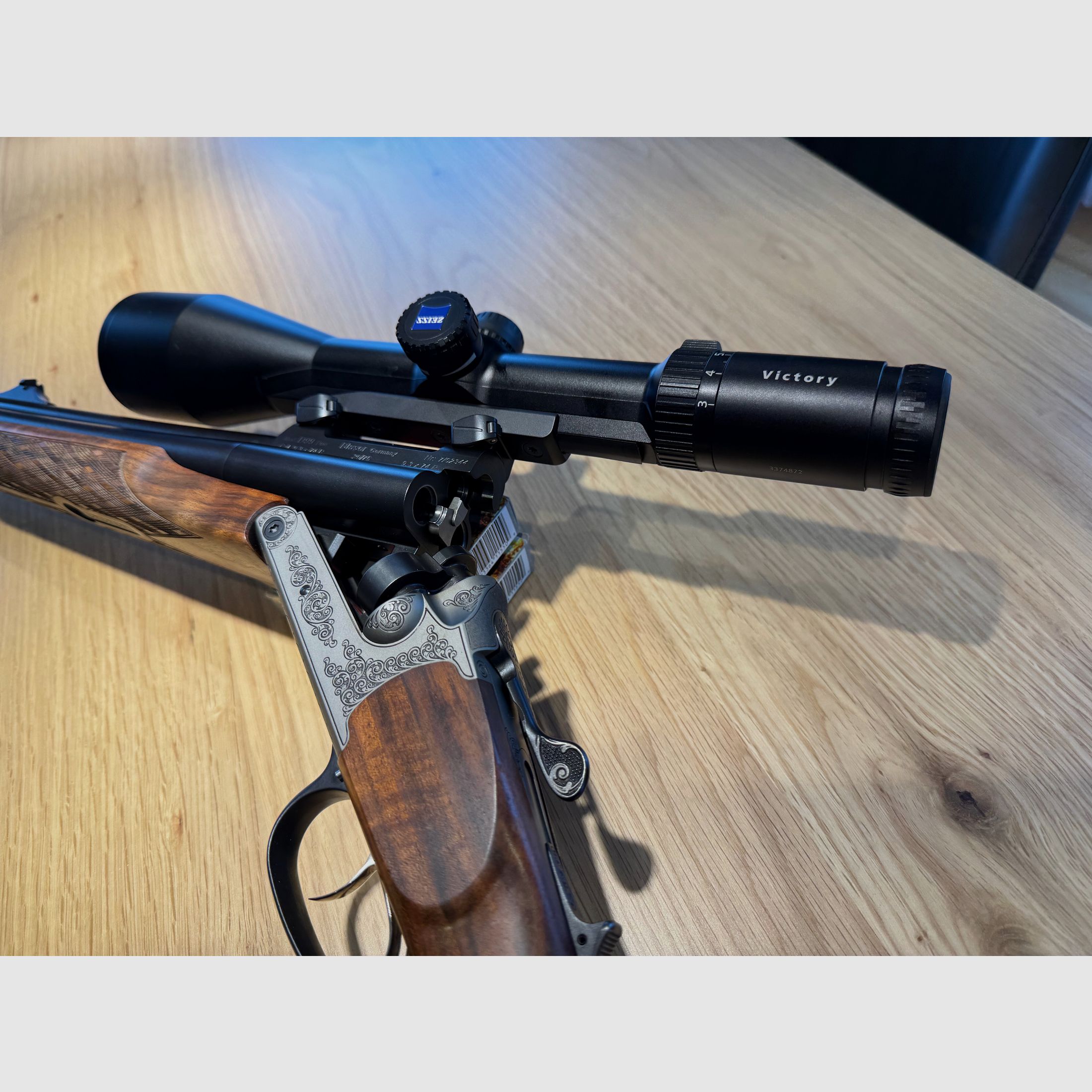 Blaser D99 Doppelbüchsdrilling 9,3x74 / 9,3x74 / 20/76 mit ZF Zeiss 3-12x56 Varipoint, BESTZUSTAND