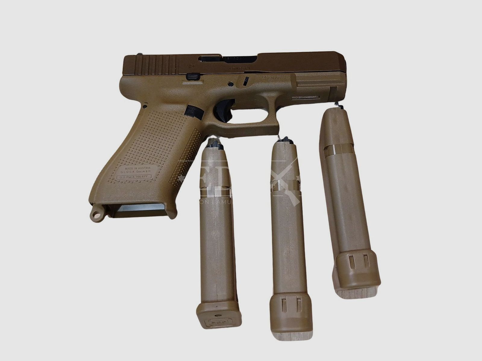 Pistolet semi-automatique GLOCK 19X Coyote Plastic cal. 9x19mm, image 2 sur 3