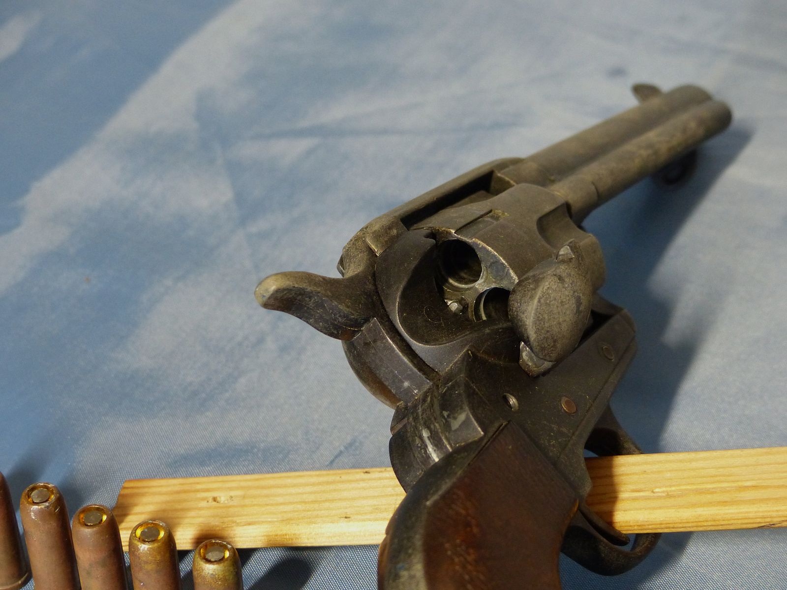 Colt Revolver Single Action Army Cal. .45 full metal decoration probably from the 70s