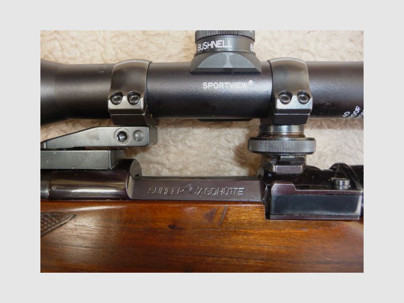 Mini Mauser Modèle Suhler Jagdhütte : Cal. .223 Rem., Longueur du canon env. 50 cm, Montage pivotant, ZF Bushnell 3-9x40 Abs. Duplex