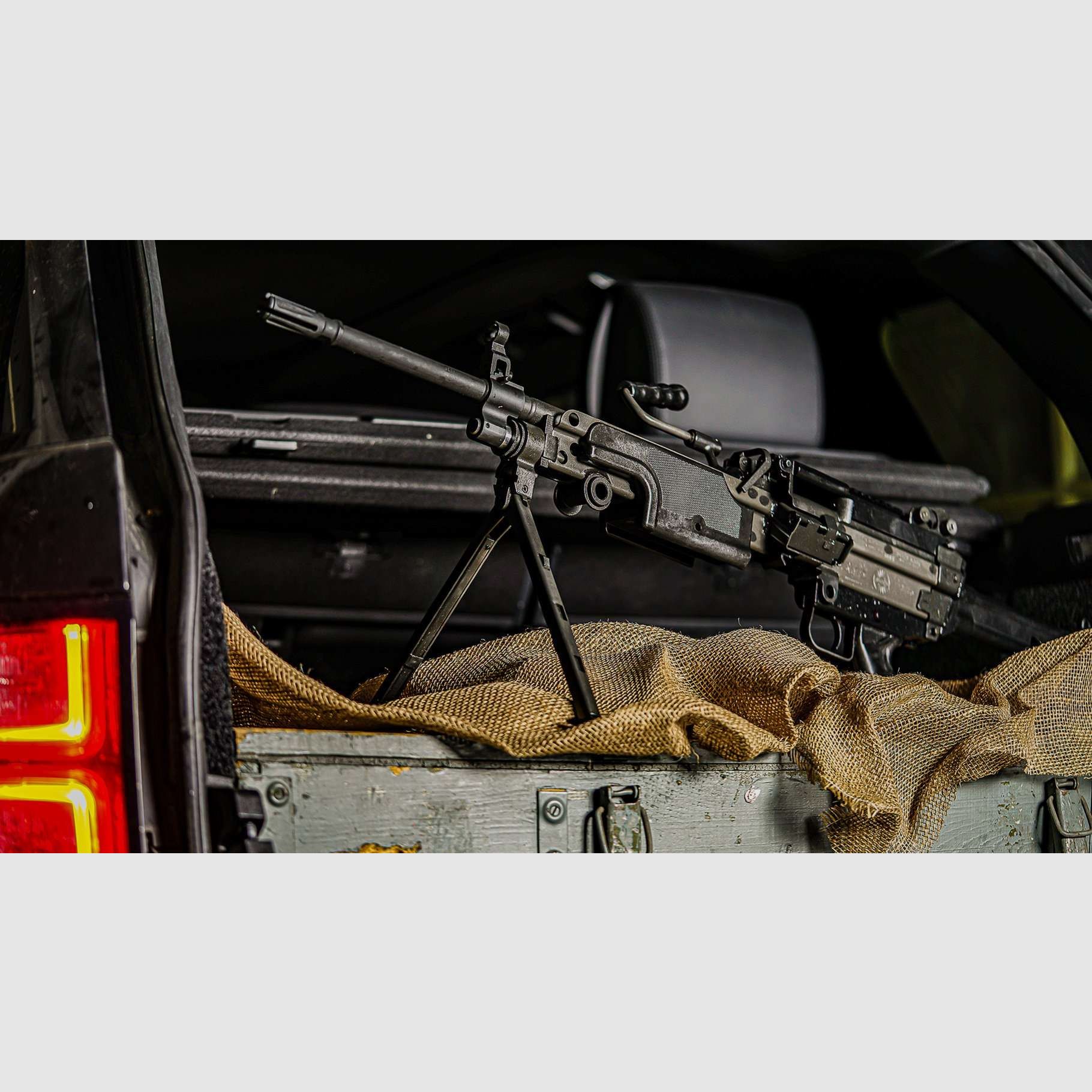 Astra Arms Karabiner MG556 Leichtes Maschinengewehr 18,3″ Kal.223 Rem., Bild 3 von 3