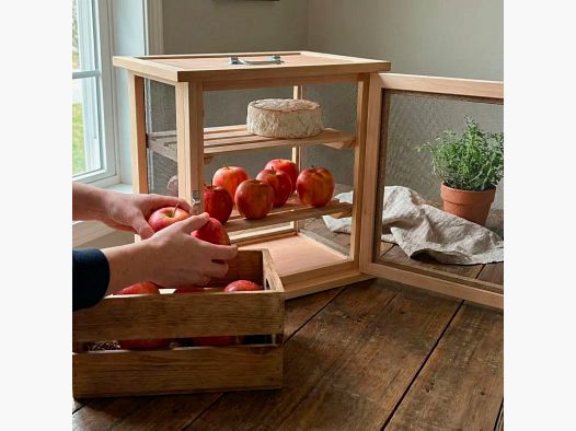 Masy 206 Pantry in beech, 2 shelves, height 40 cm