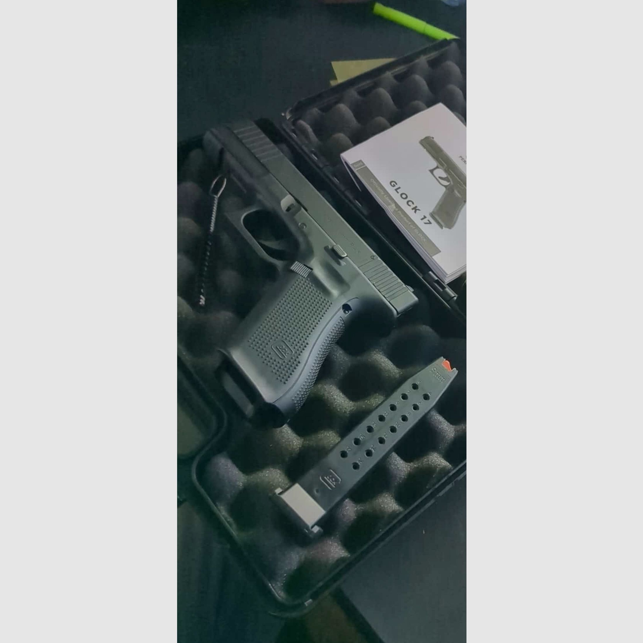 Glock17 Gen5 Schreckschuss.