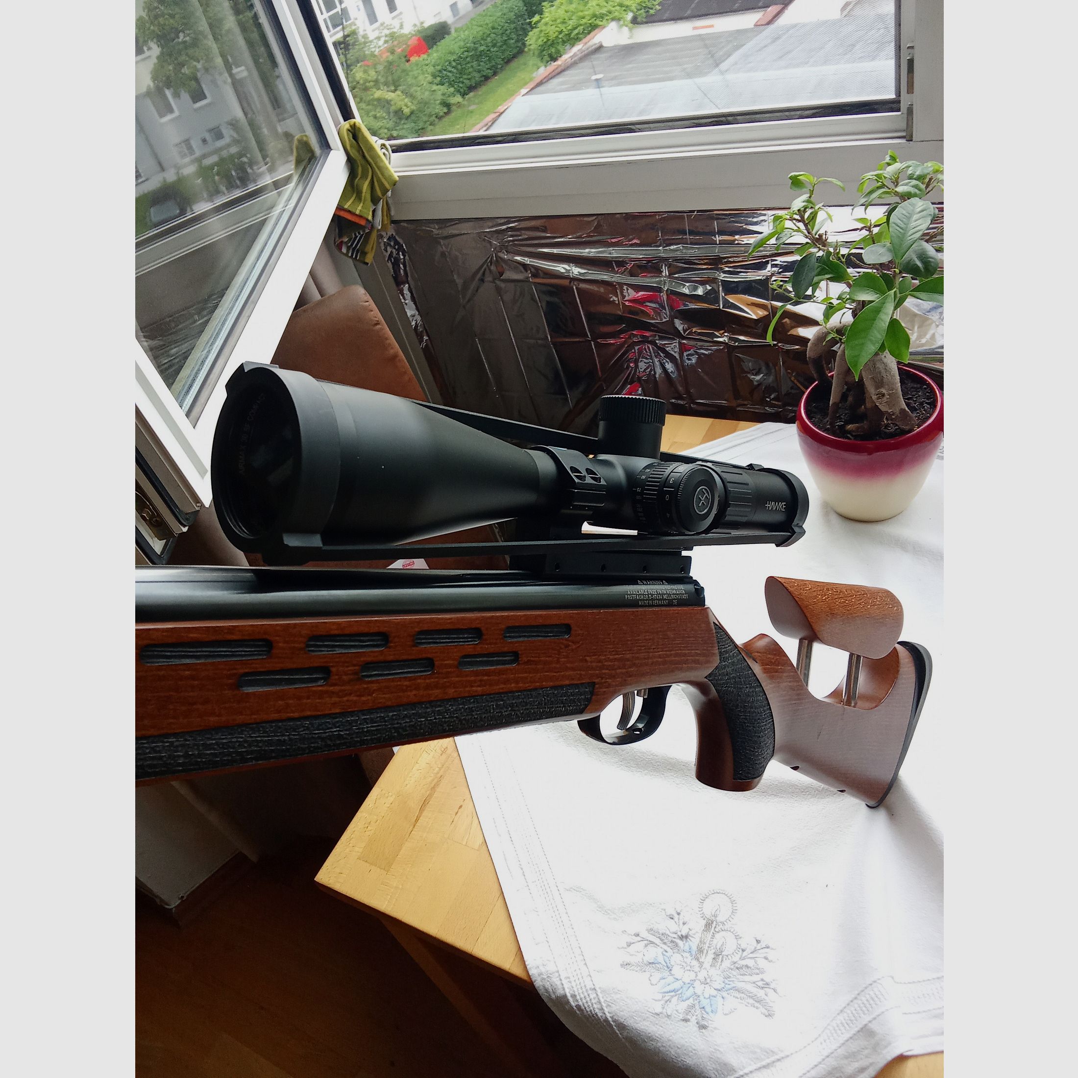 weihrauch hw 98 mit hawk airmax compact 6-24 und sports match UK AOP 56 montage 