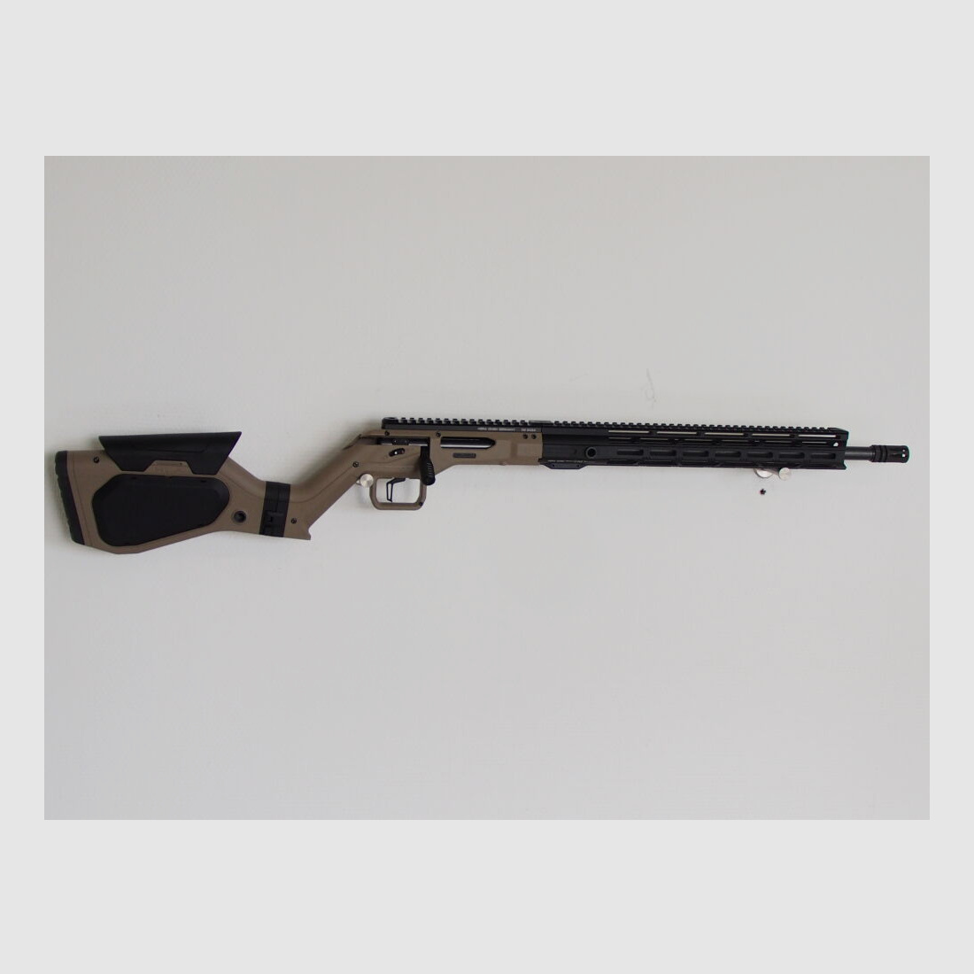 Hera Arms H6 Sand / Tan