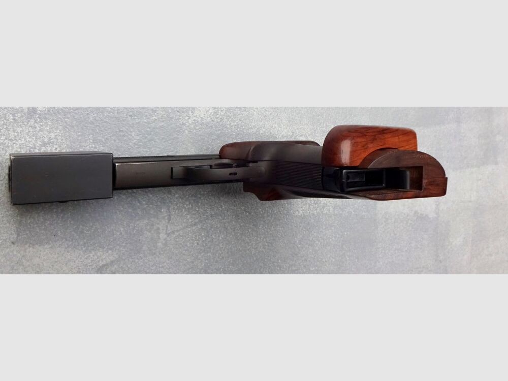 HÄMMERLI Lenzburg Schweiz Hämmerli International M 208 Linkshand Ausführung