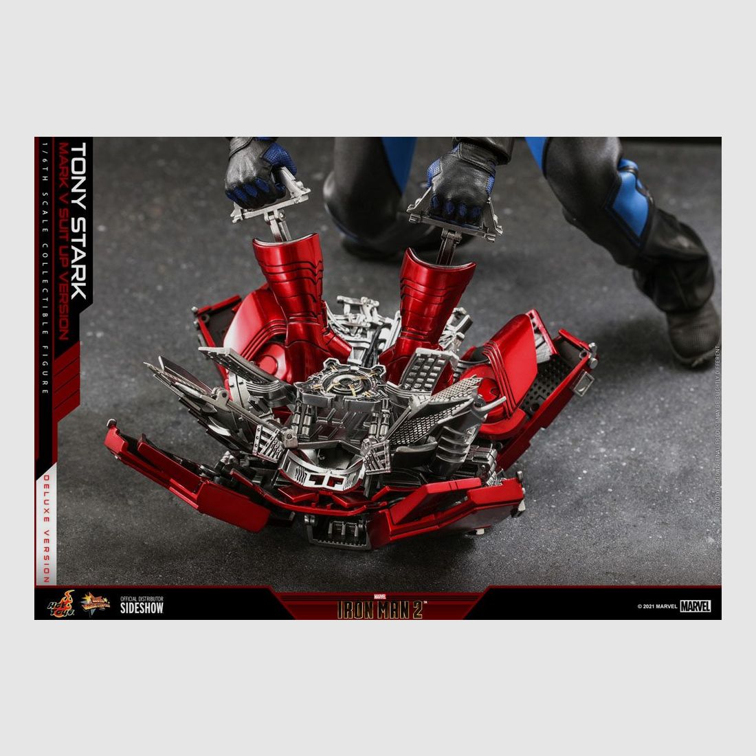 Iron Man 2 Movie Masterpiece Actionfigur 1/6 Tony Stark (Mark V Suit Up Version) Deluxe 31 cm | 43273