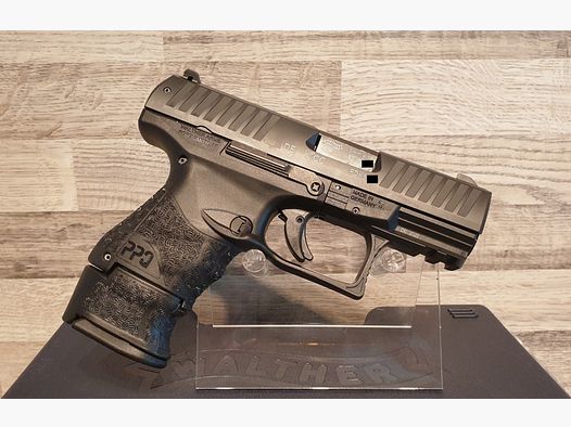 Neuware vom Fachhandel - Walther PPQ M2 Sub Compact 9mm Luger / Para mit Koffer und 3 Magazinen