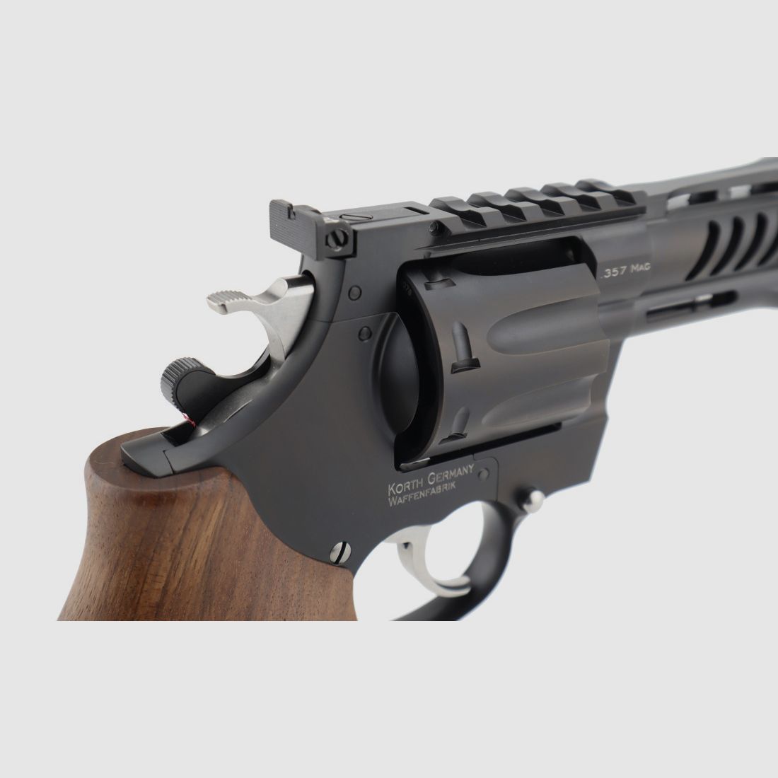 Korth Ranger NXS (8 shots) 6 inches