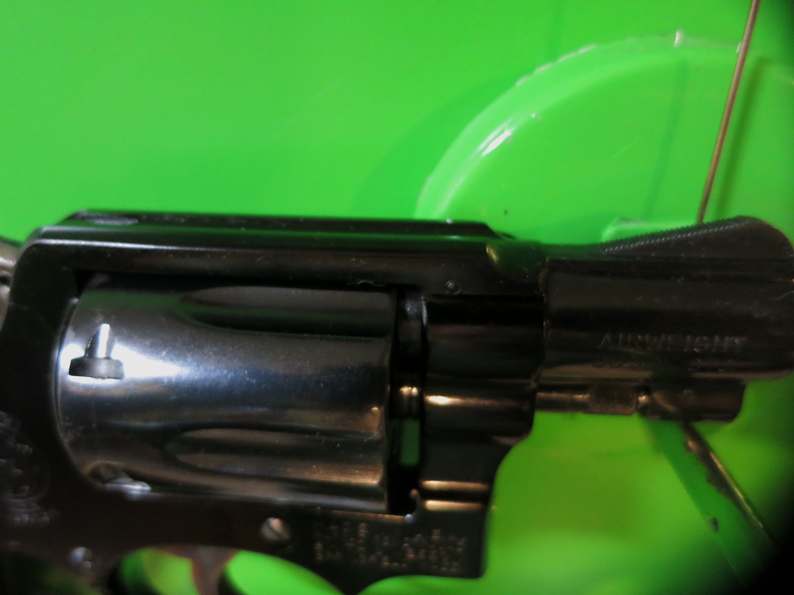 Smith&Wesson Mod. 37 Airweight CTG, .38 Special, 2" barrel, hunter/collector #7-