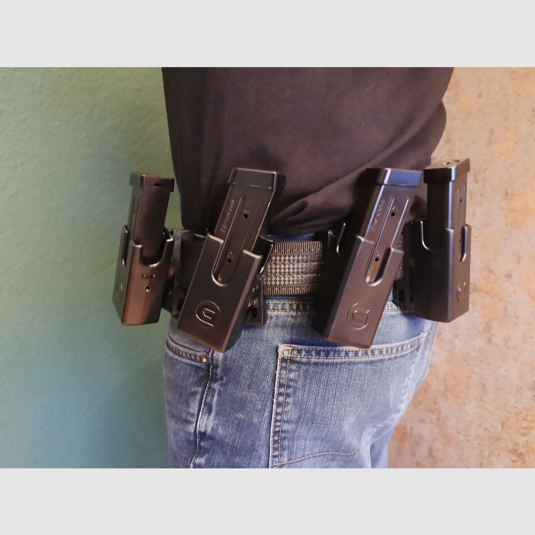 Conjunto de cinturón Ghost Hydra con 4 x cargadores IPSC CZ Shadow 2 TS2 Glock SigSauer X Beretta Tanfoglio