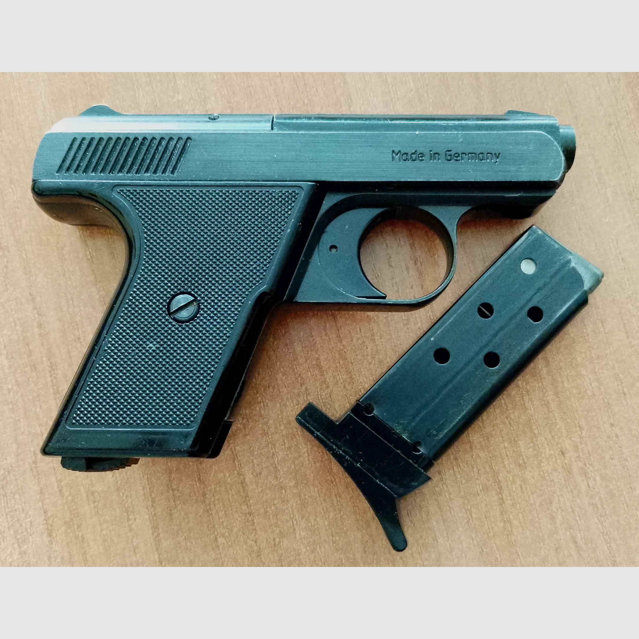 Reck FBI 8000 Kal. 8 mm Knall im PTB 387/2