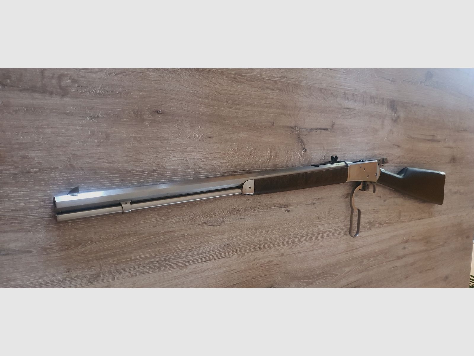 ROSSI 1892 175 M 357 MAG 24" 8-SIDED BARREL