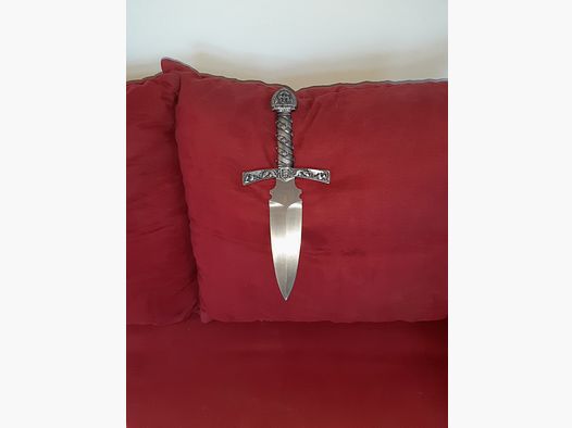 KÖNIG  RICHART LÖWENHERZ , DEKORATIONSDOLCH   IDEAL zum V A T E R T A G   ! ! ! 
