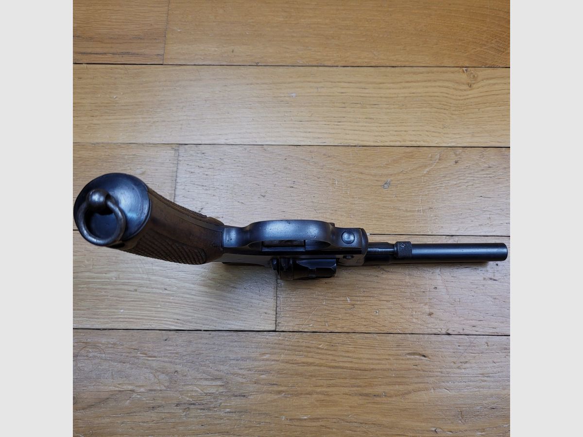 Sehr schöner Dienstrevolver 1892 – verbreitet, aber mythisch – Höhepunkt des Revolvers Made in France – Kaliber 8mm92 – Ikonische Waffe von 1915 – Zustand Sup!, Bild 8 von 23