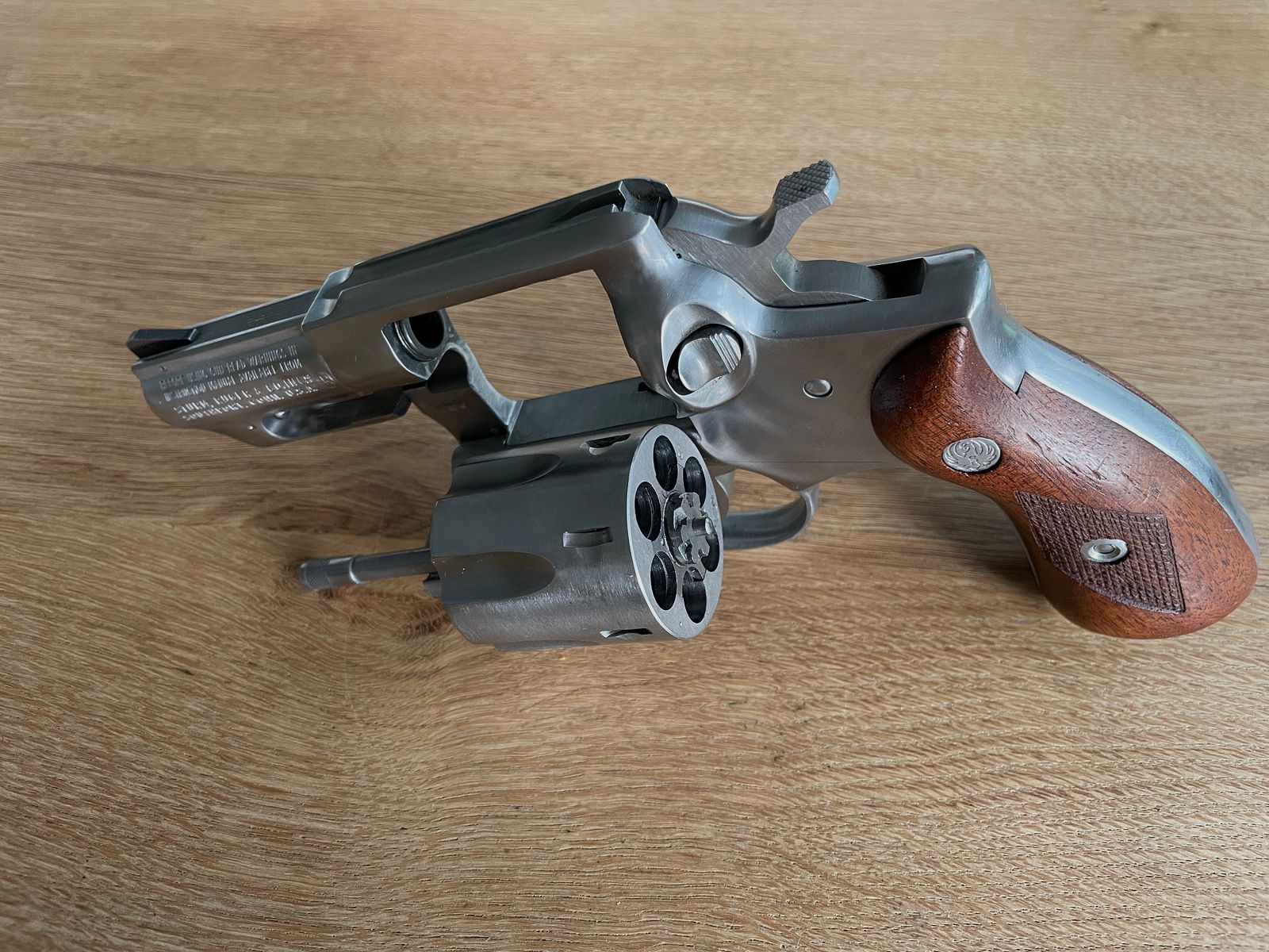 Ruger / Speed Six