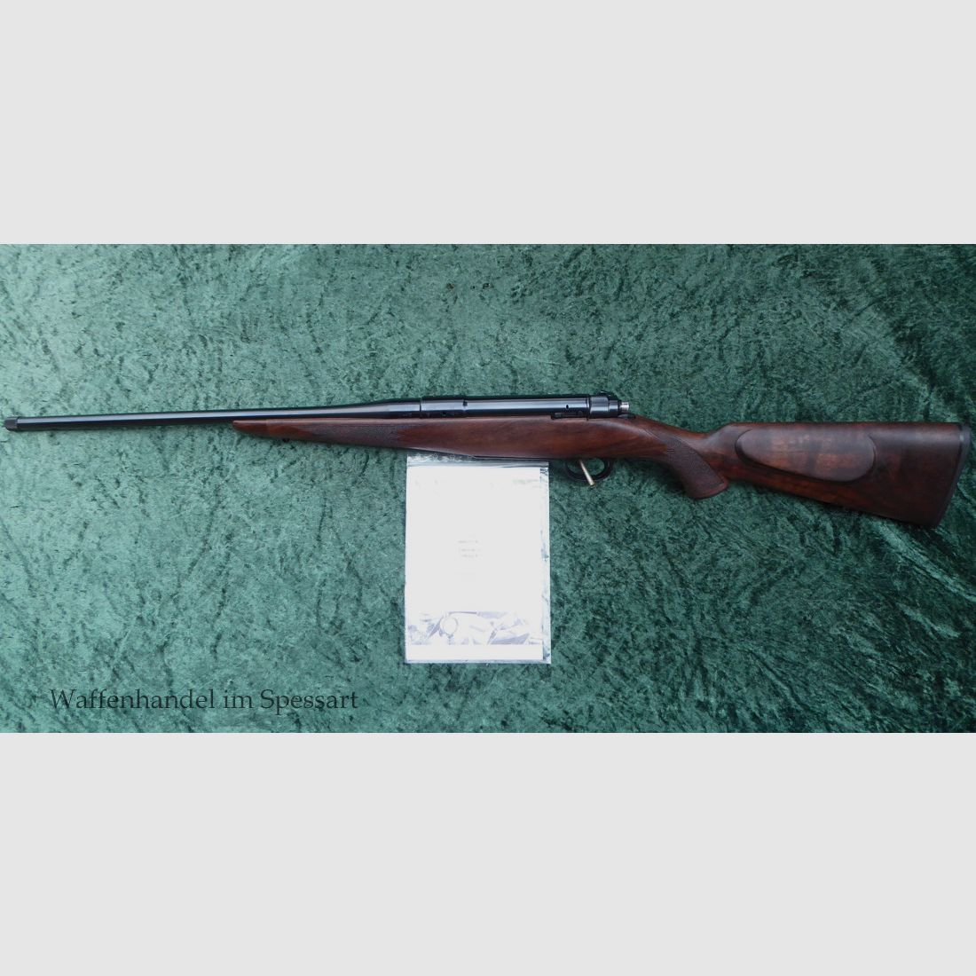 Repetitiegeweer Heym SR21, met klassieke kolf. Kal..308Win. Als nieuw.