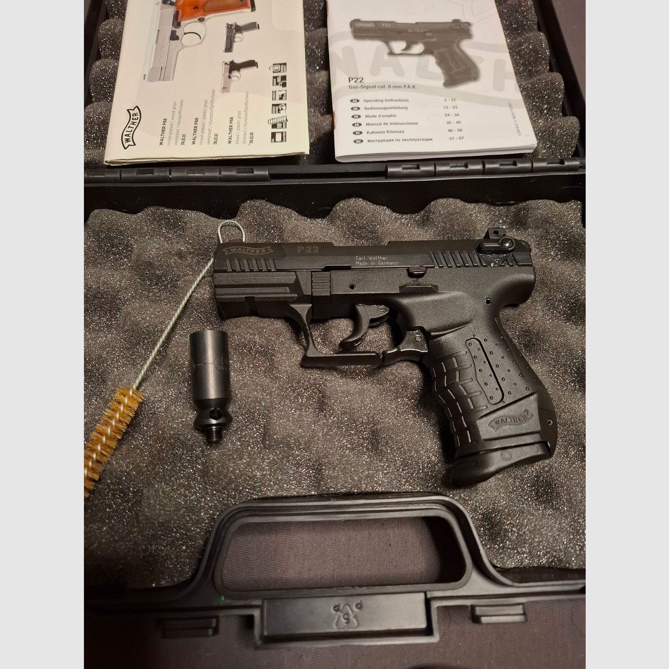 Walther P22  9mm P.A.K.  PTB 778