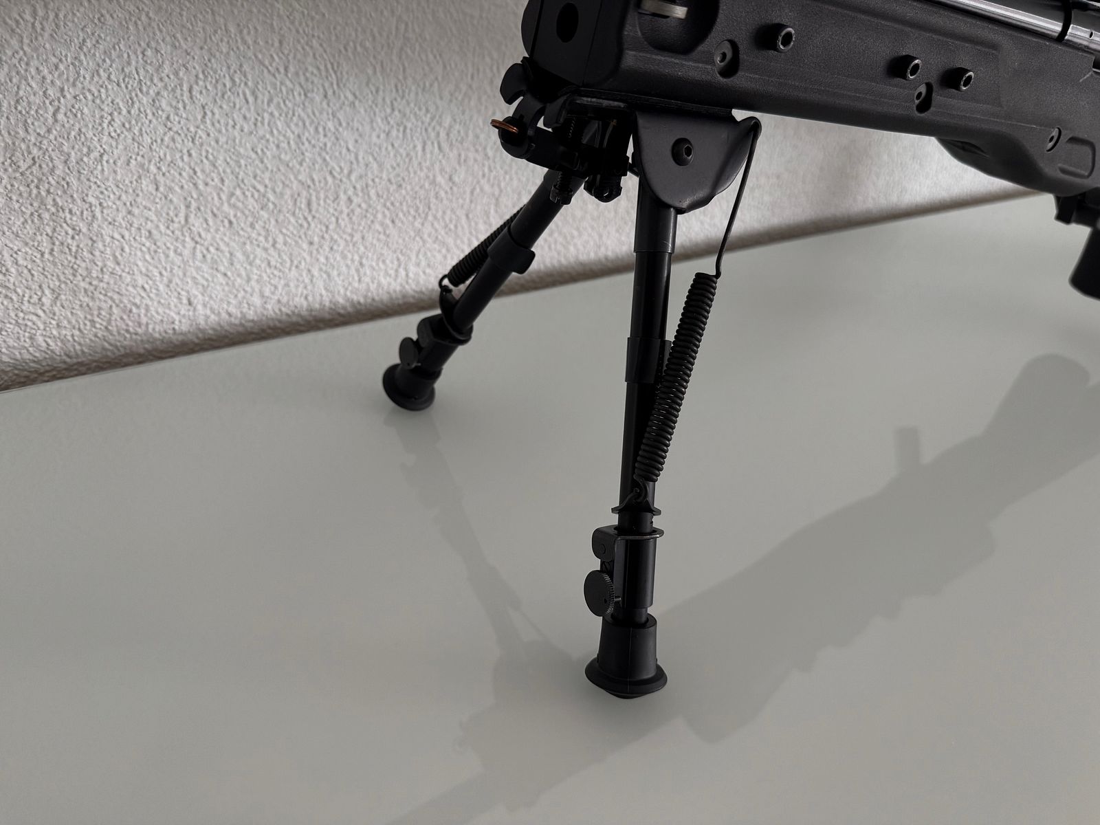 Howa 1500 .223 Rem mit Mündungsbremse und Zweibein Roedale Precison Schaft 