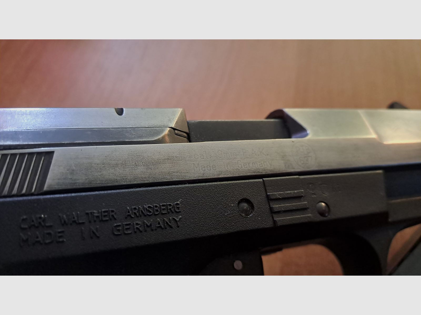 Walther P99- Cal. 9 mm blank/ PTB 637