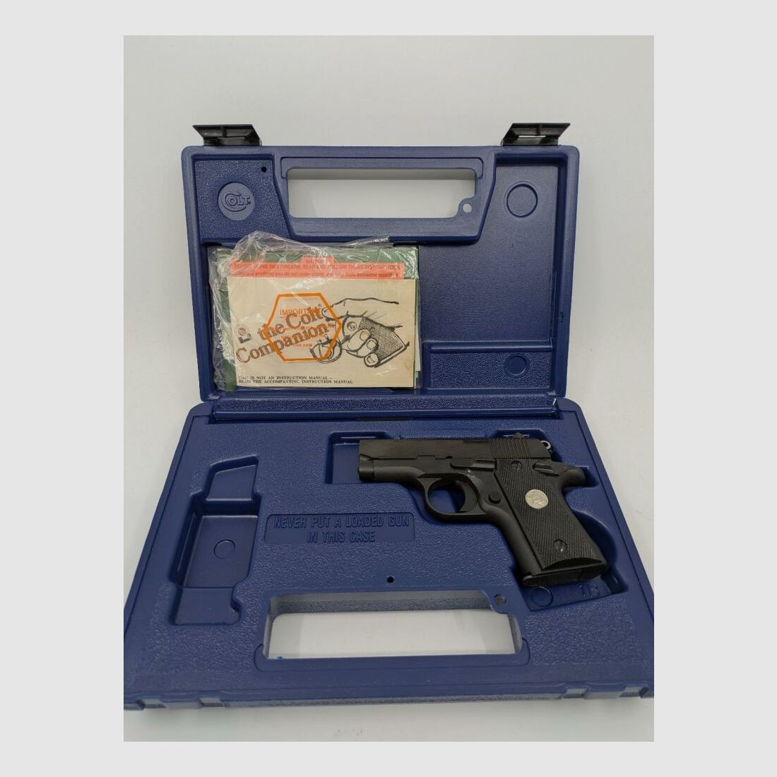 Colt Mustang