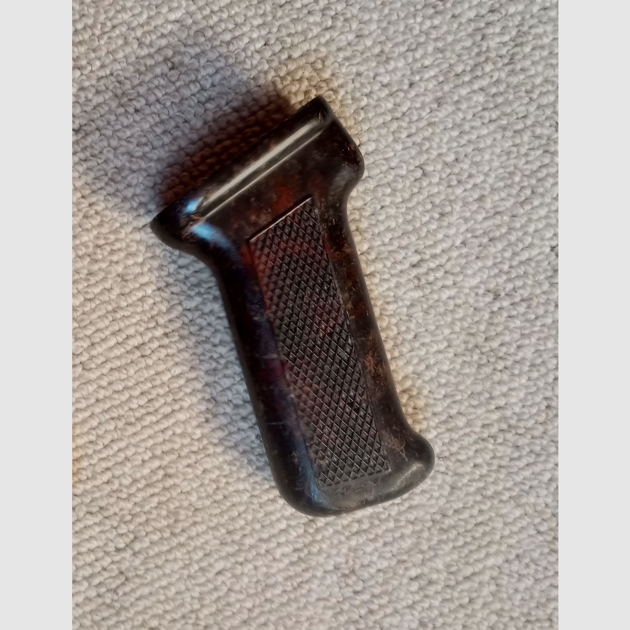 Rumänischer AKM Bakelit Griff / reifes Dunkelbraun / auch für AK74 AK-100 / Yunker ect.