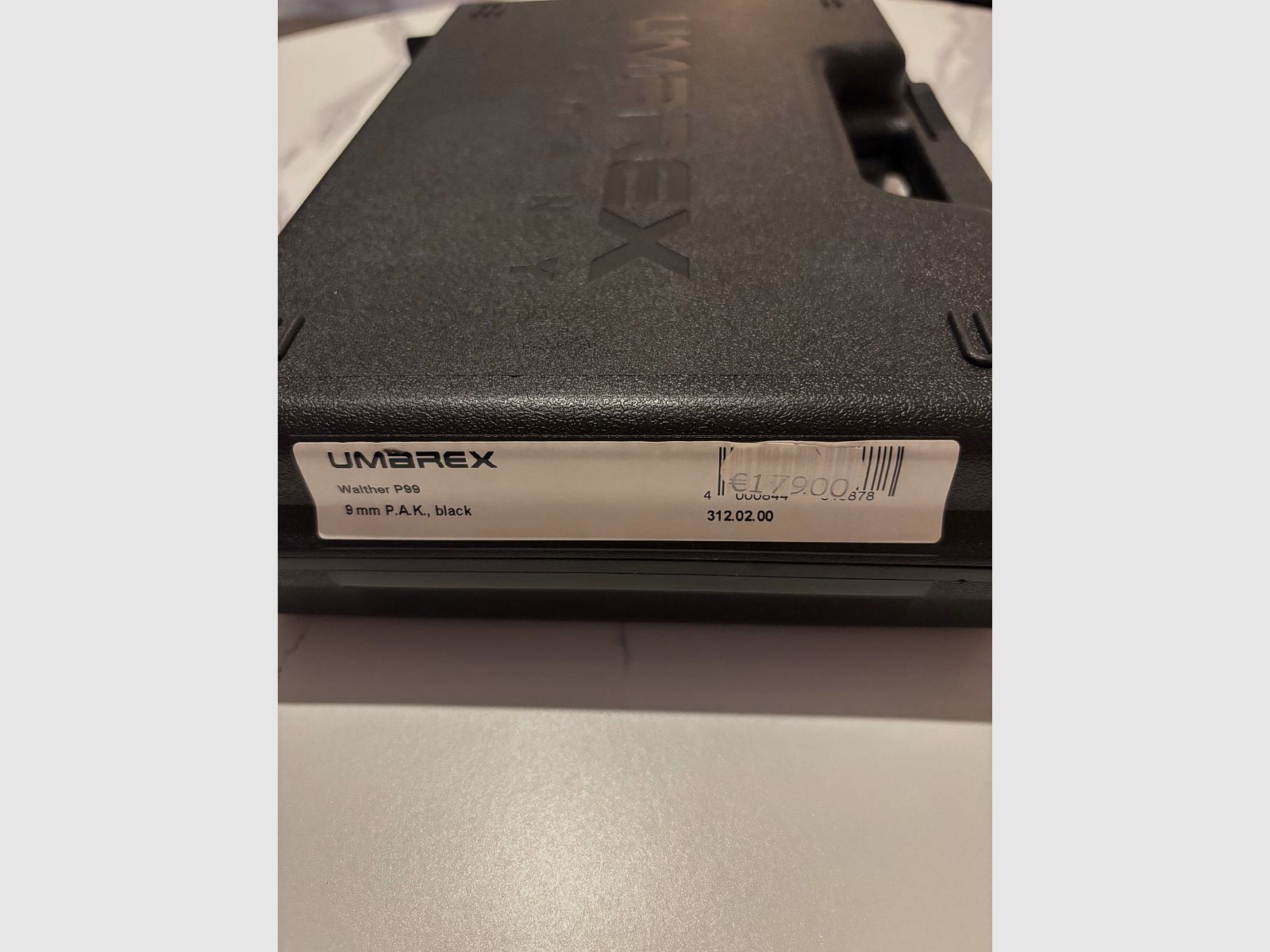 Umarex Walther P99 blank firing pistol 9mm P.A.K. black