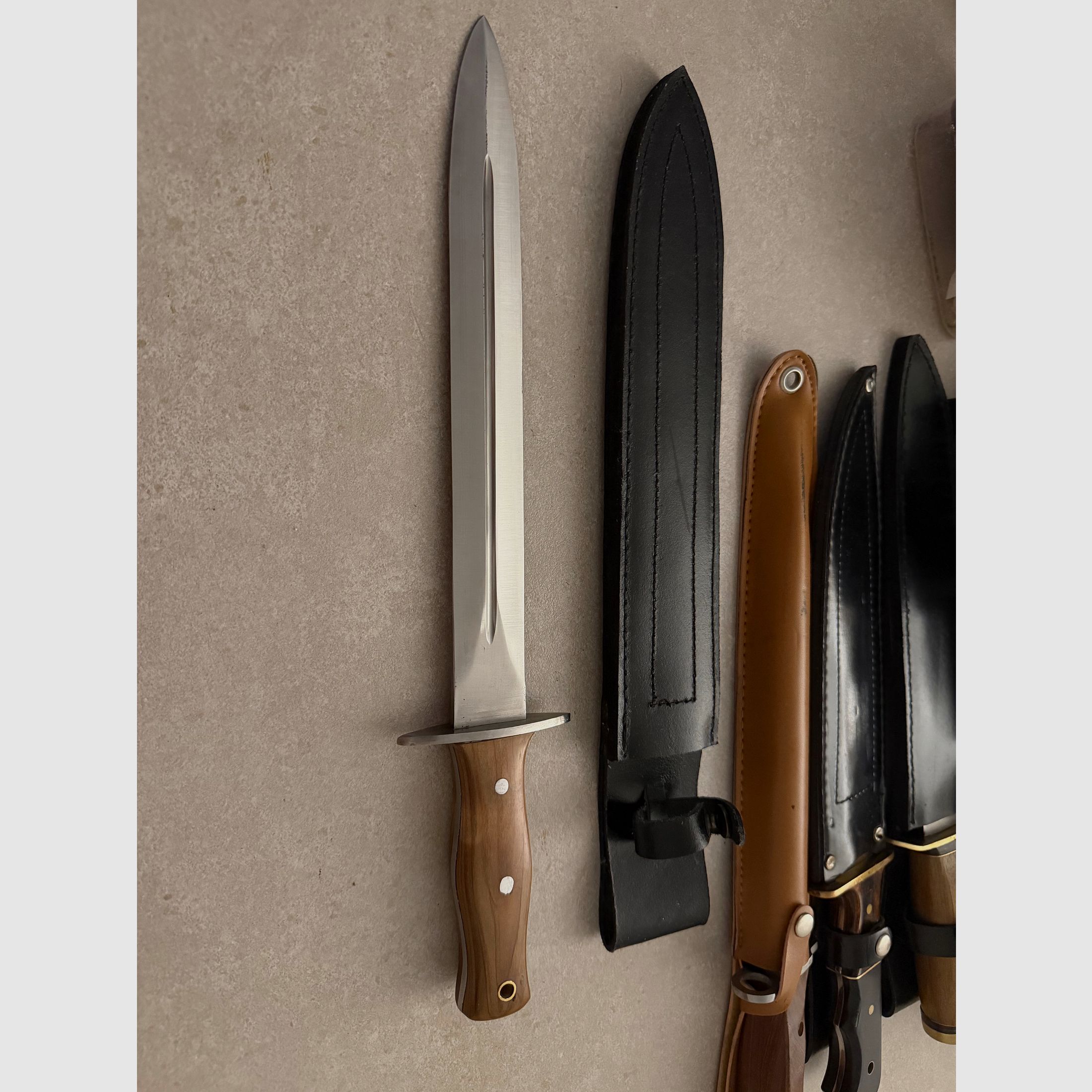 Couteau de chasse poignard