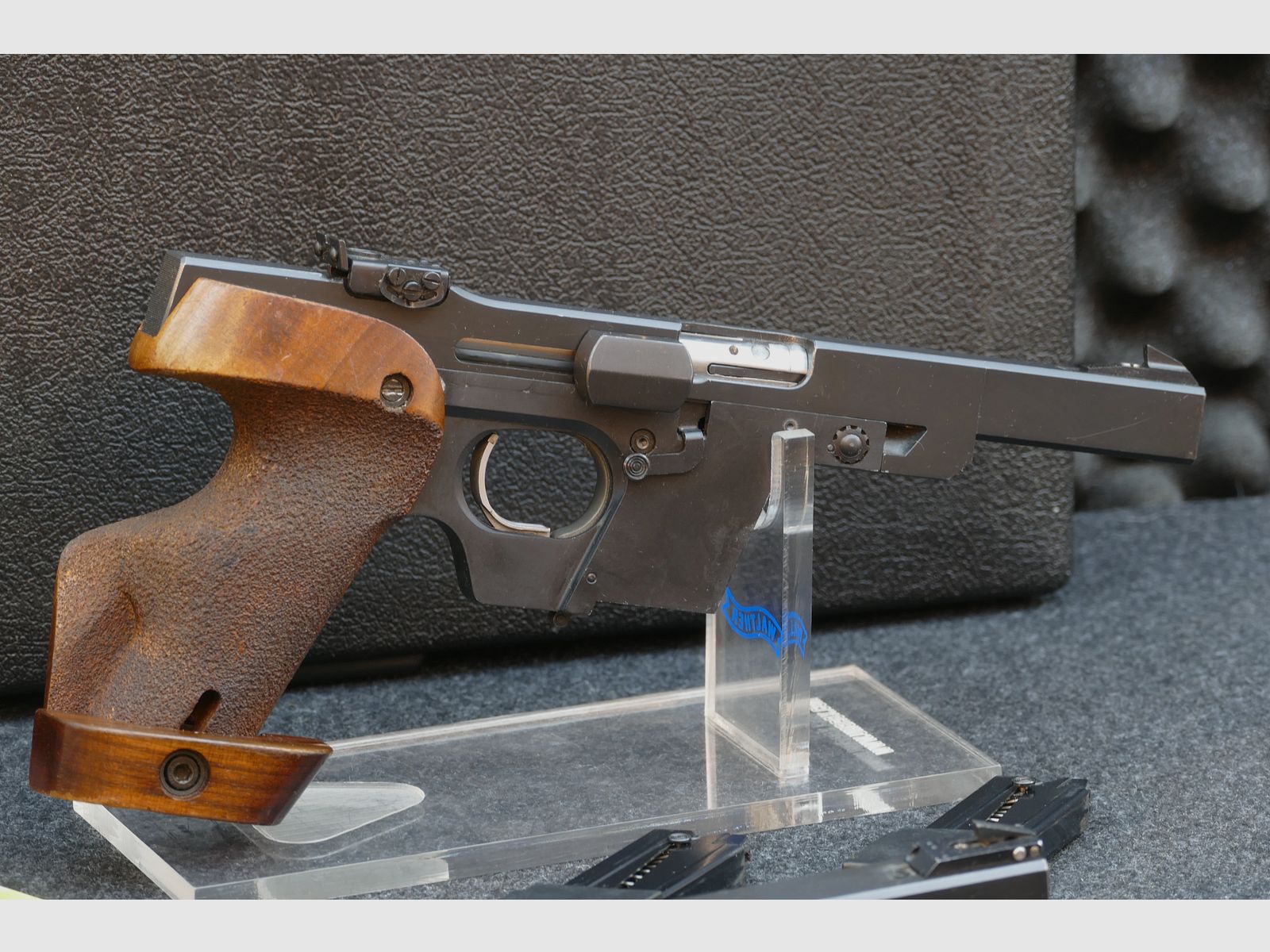 Walther GSP – ( .32 S&W Long / calibre intercambiable .22 LR ), set completo, maletín, sistema intercambiable - servicio realizado