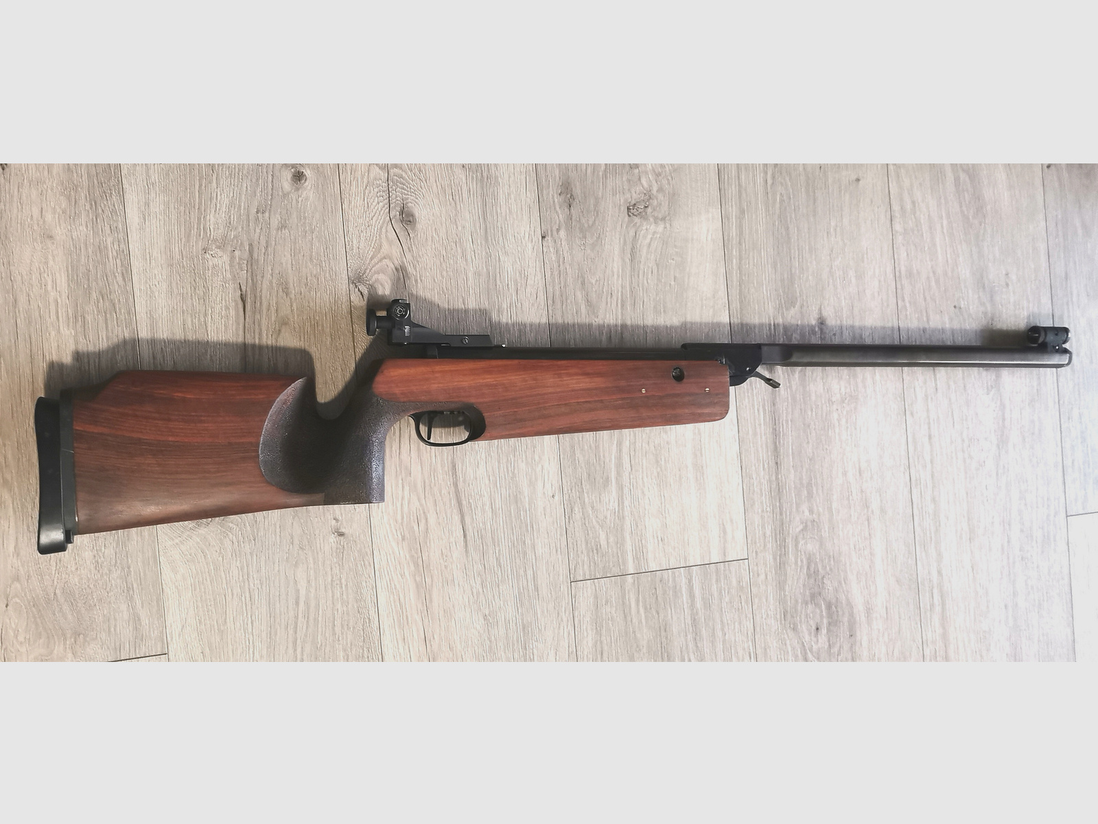 Walther Luftgewehr Modell LGV  guter Zustand mit F im 5eck lesen !