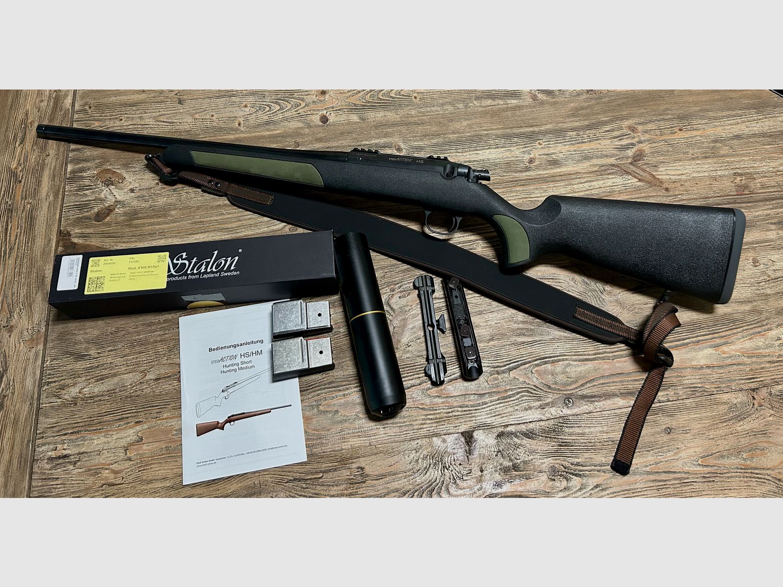 ACCIÓN DE ACERO HS .308Win con montaje y silenciador