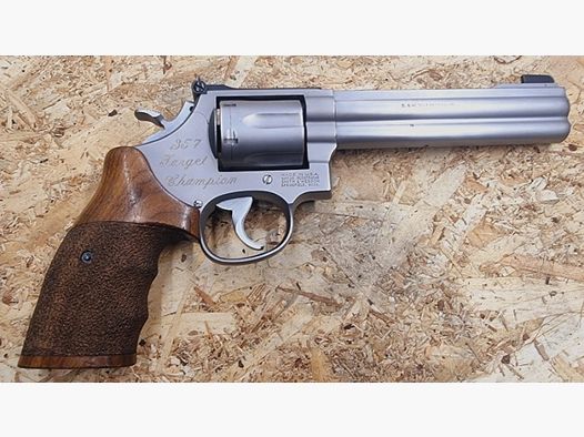 Revolver S&W 686-3 Target Champion 6" .357Mag. 5/1611