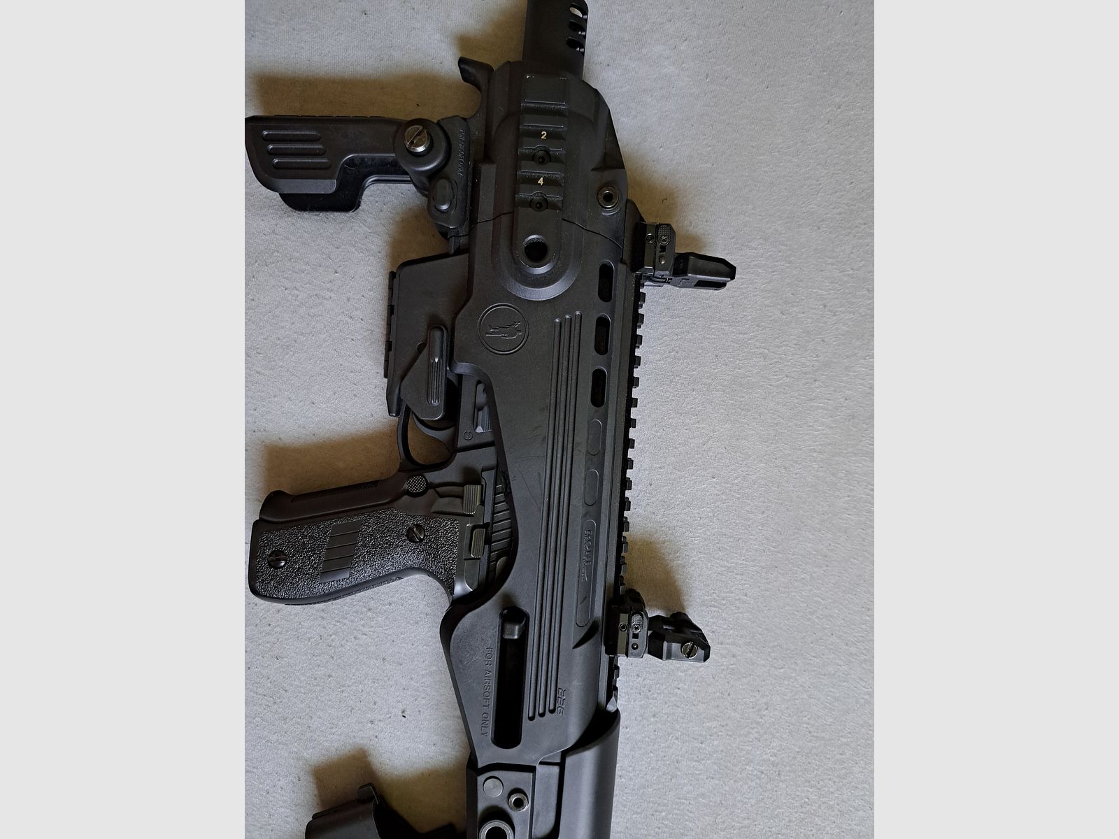 WE P226 GBB mit Carabine Kit