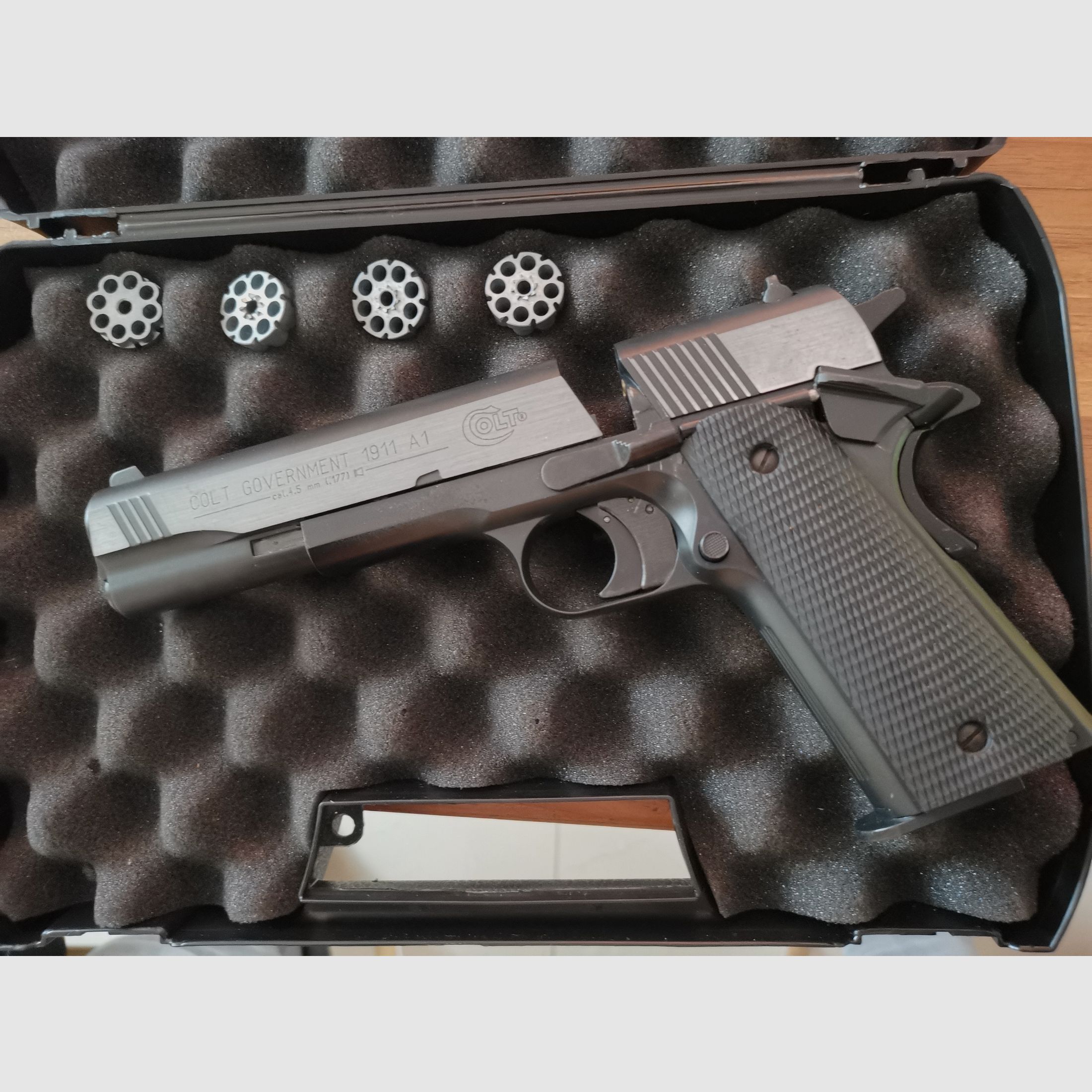 Colt Government 1911 A1 Co2 Dark Ops