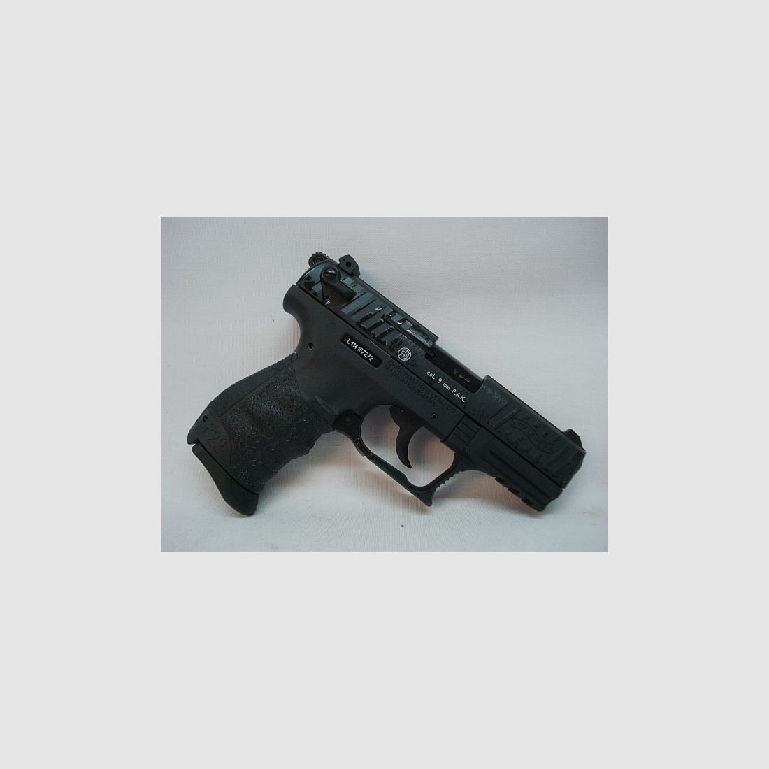 P22Q Kal.9mm P.A.K. - black, 7 Schuss