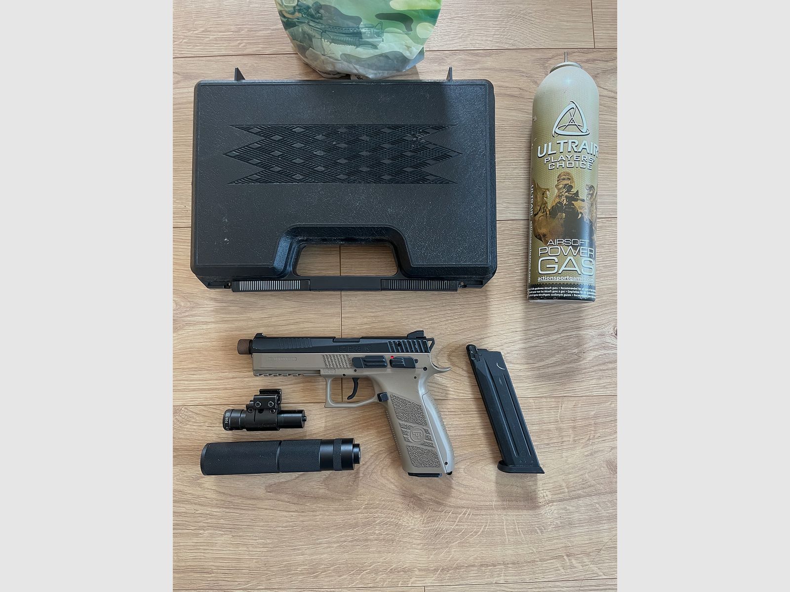 KJ Works CZ P09 Airsoft 6mm with metal slide