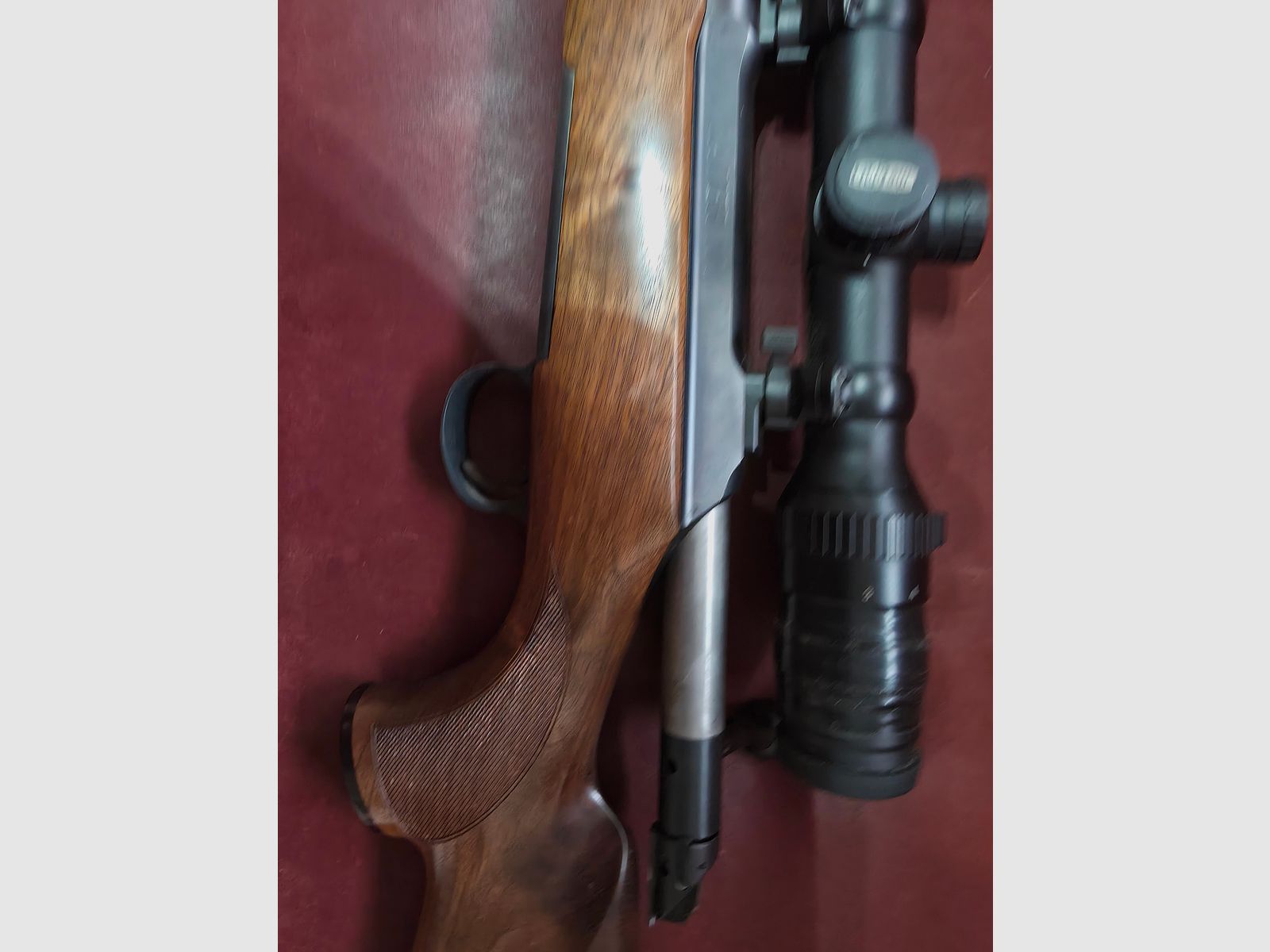 Sauer 101 Classic .308Win mit Meopta-Zielfernrohr und Hausken-Schalldämpfer