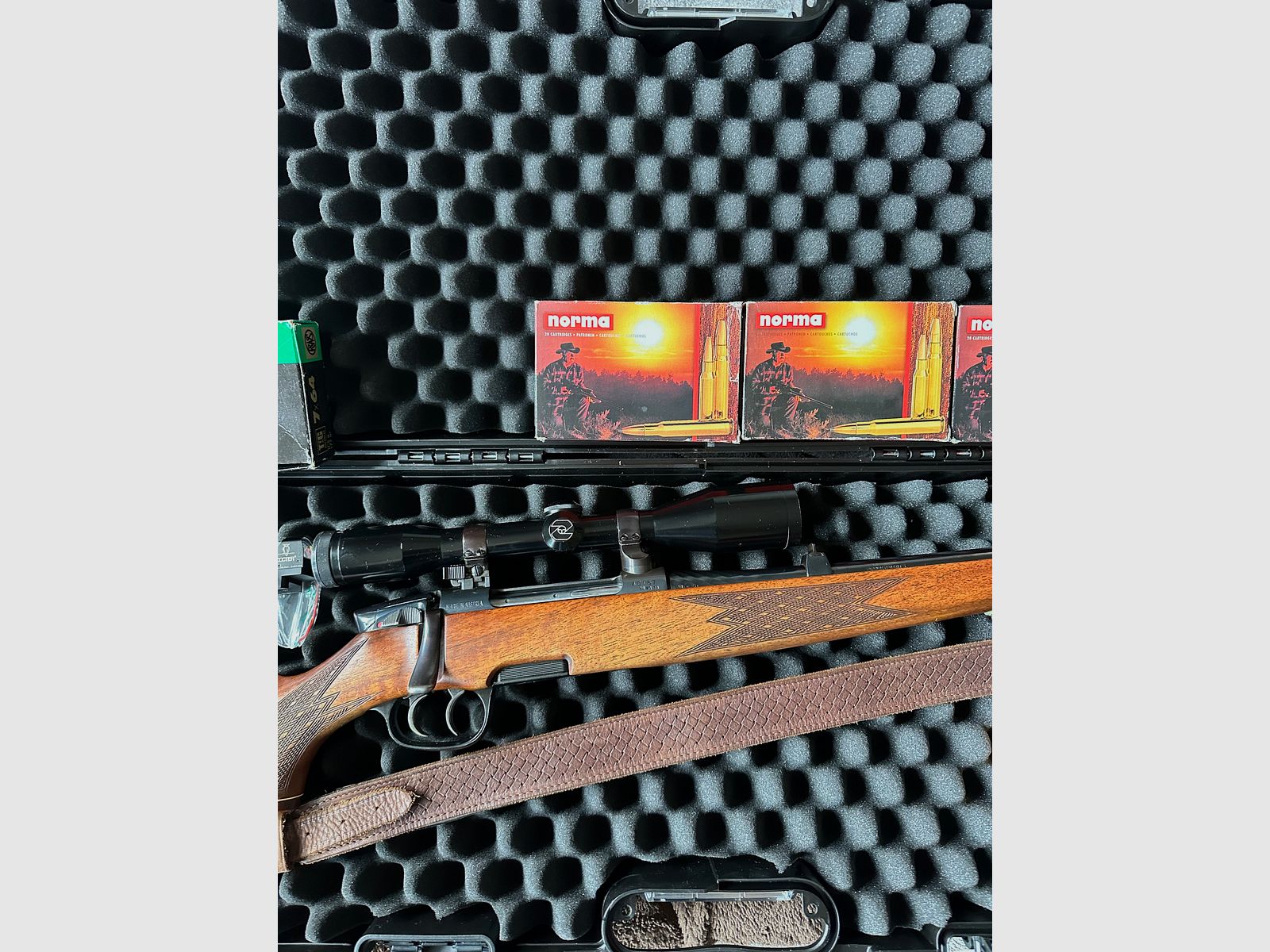 Steyr Mannlicher Modell M – Jachtgeweer met Duitse trekker, incl. Zeiss ZF, Docter Sight & munitie