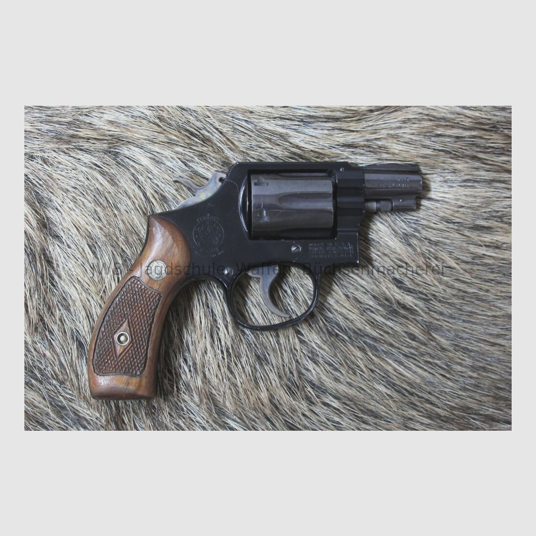 Smith & Wesson 12-2