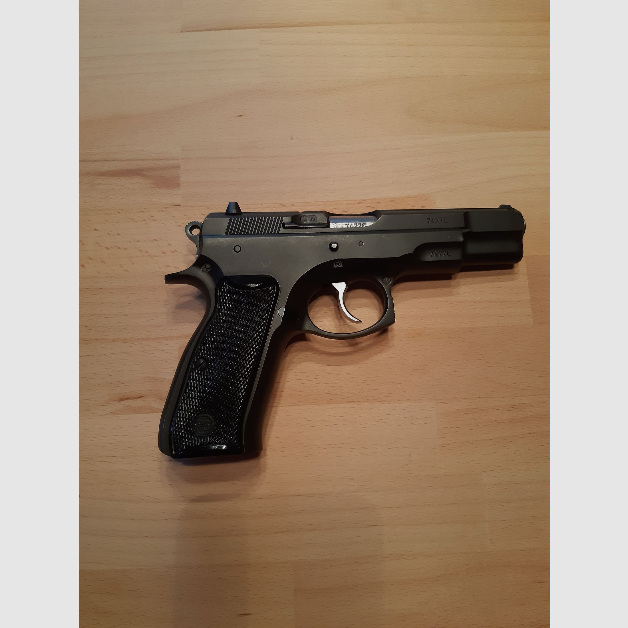 BRÜNNER CZ  m  75