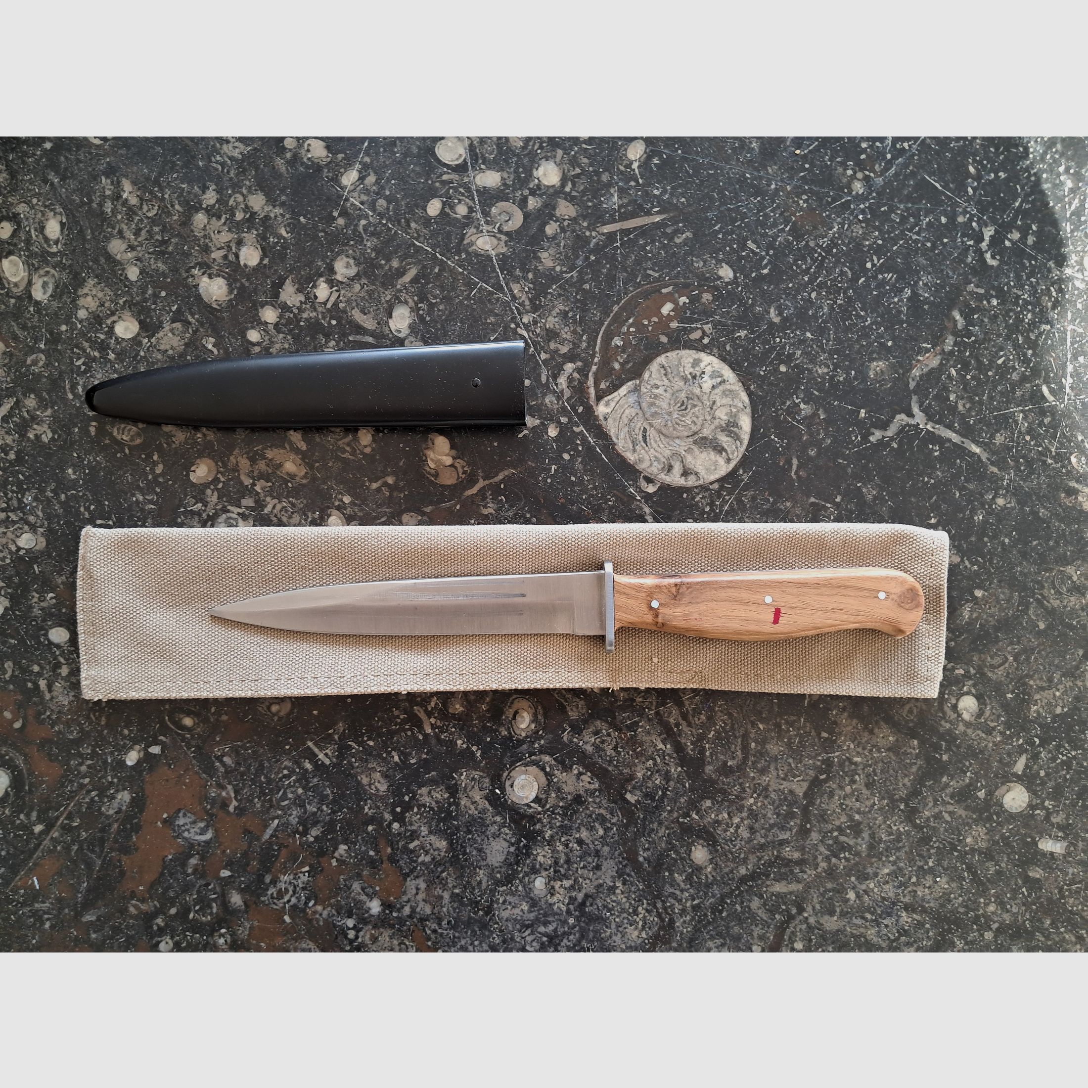 Cuchillo de infantería de la Wehrmacht 42, puñal de trinchera