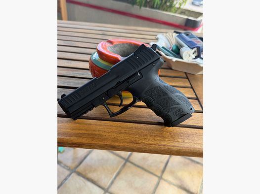 Heckler&Koch P30 pistolet de signal