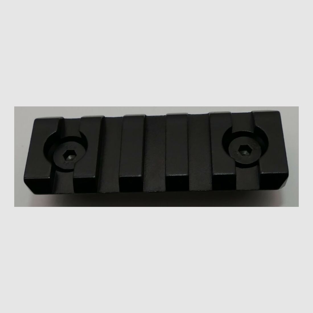 GWMH M-LOK RAIL Picantinnyschiene 5 Slots / 57mm