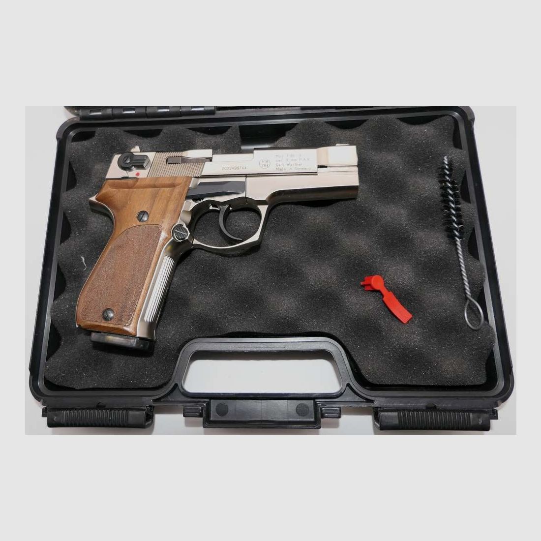 Walther p88 schreckschusspistole vernickelt mit Holzgriffschalen