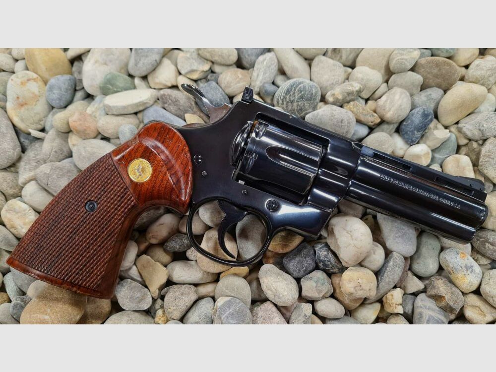 Colt Revolver Colt Python 4''